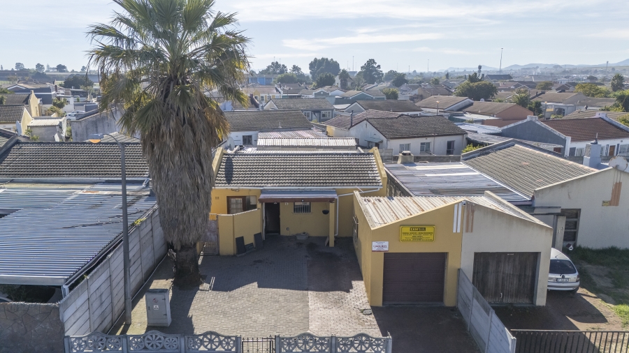 3 Bedroom Property for Sale in Scottsdene Western Cape